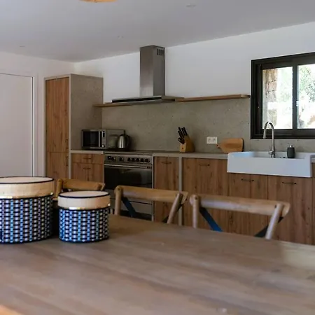 Domaine De Gialla Bergerie I Pini, 6 Pers, Piscine Chauffee, 10 Mn