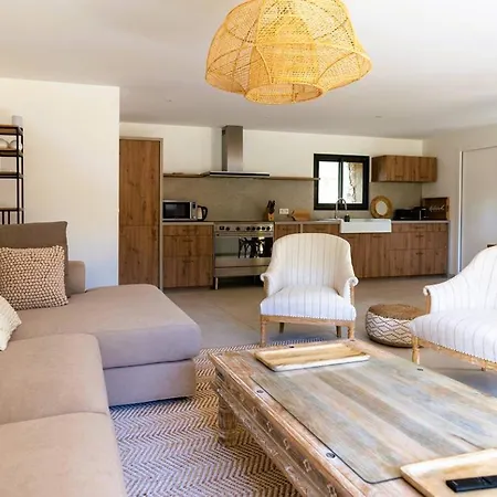 Villa Domaine De Gialla Bergerie I Pini, 6 Pers, Piscine Chauffee, 10 Mn