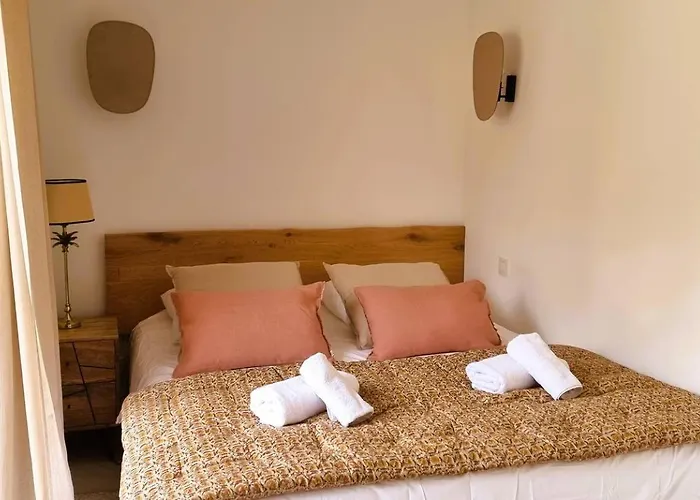 Villa Domaine De Gialla Bergerie I Pini, 6 Pers, Piscine Chauffee, 10 Mn